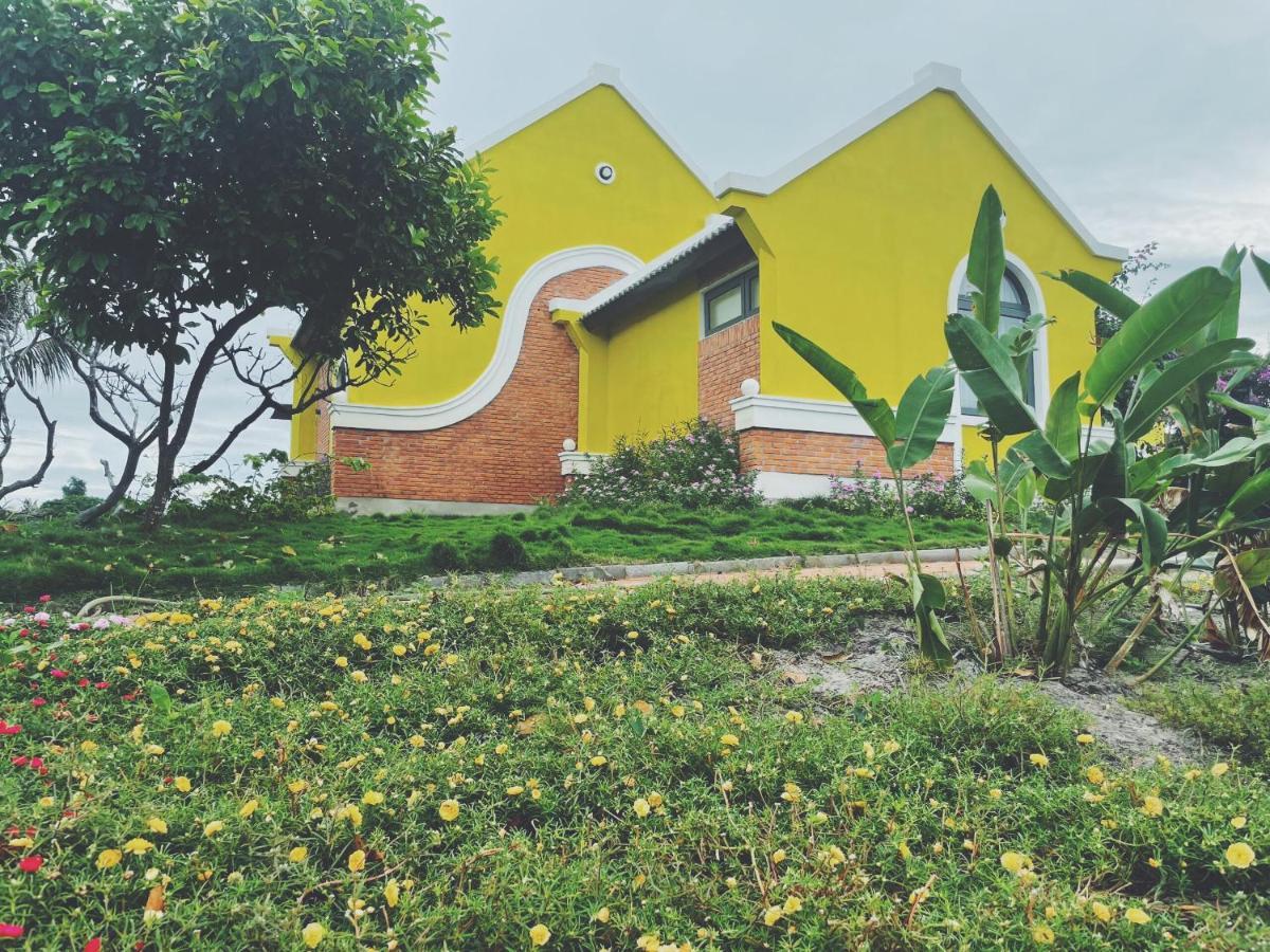 Thuyen Thung Homestay Pho Tri Exterior foto